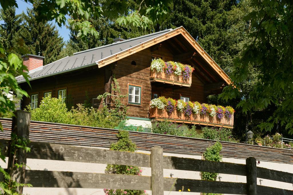 Landhaus Mooslechner Радштадт Экстерьер фото